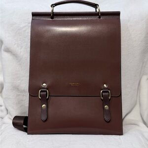 Elegant Brown Leather Backpack (Unisex)